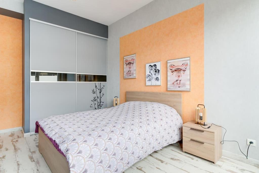 Superbe Appartement A Une Minute A Pied De La Gare เอปินาล ภายนอก รูปภาพ