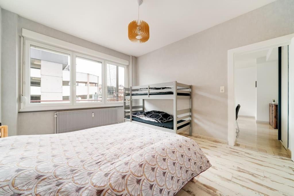 Superbe Appartement A Une Minute A Pied De La Gare เอปินาล ภายนอก รูปภาพ
