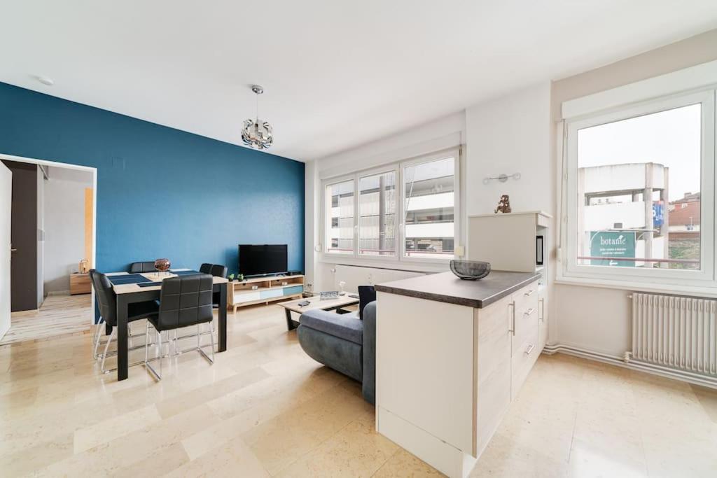 Superbe Appartement A Une Minute A Pied De La Gare เอปินาล ภายนอก รูปภาพ